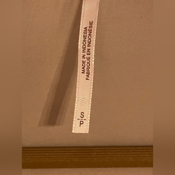 FREE PEOPLE OVERSIZED PULLOVER - Picture 5 of 5